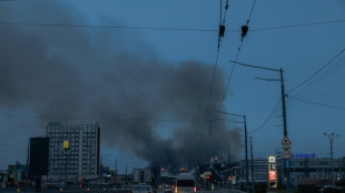 Ucr&acirc;nia denuncia 'ataque maci&ccedil;o' russo que deixou pelo menos dois mortos