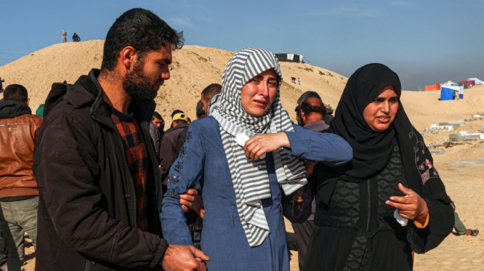 Gaza mergulha em crise humanit&aacute;ria sob cont&iacute;nuos bombardeios de Israel