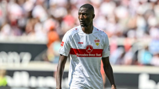 Stuttgart verpflichtet Torj&auml;ger Guirassy fest