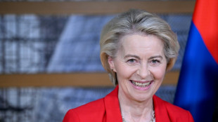 La UE se esfuerza en buscar un acuerdo con EEUU para evitar aranceles, pero apresta represalias