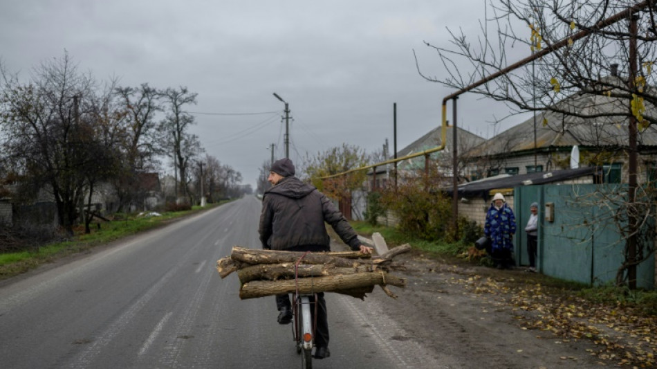 Ukraine: dans des villages lib&eacute;r&eacute;s, des habitants se disent "abandonn&eacute;s"