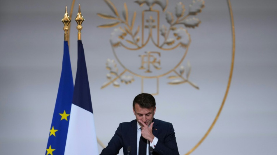 Macron appelle l'Ukraine &agrave; des "discussions r&eacute;alistes" sur son territoire