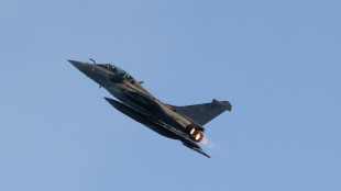 Des avions fran&ccedil;ais abattent des ballons d'exercice &agrave; tr&egrave;s haute altitude