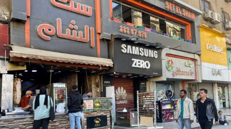 "Je peux enfin rentrer chez moi": la joie de Syriens r&eacute;fugi&eacute;s en Egypte