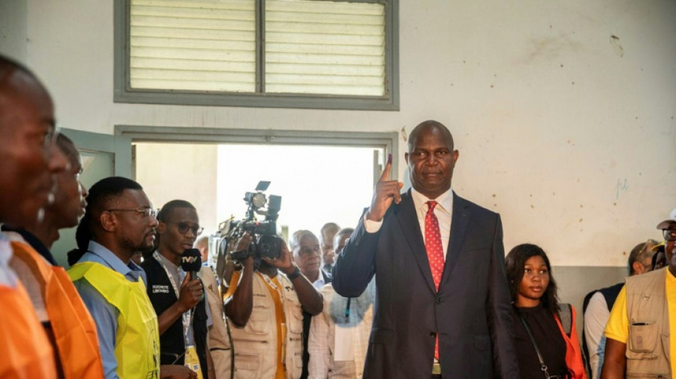 Mozambique: le pr&eacute;sident &eacute;lu appelle &agrave; la "non-violence" et &agrave; "l'unit&eacute;"