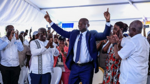 Teilergebnisse: &Uuml;bergangspr&auml;sident Oligui gewinnt Pr&auml;sidentenwahl in Gabun