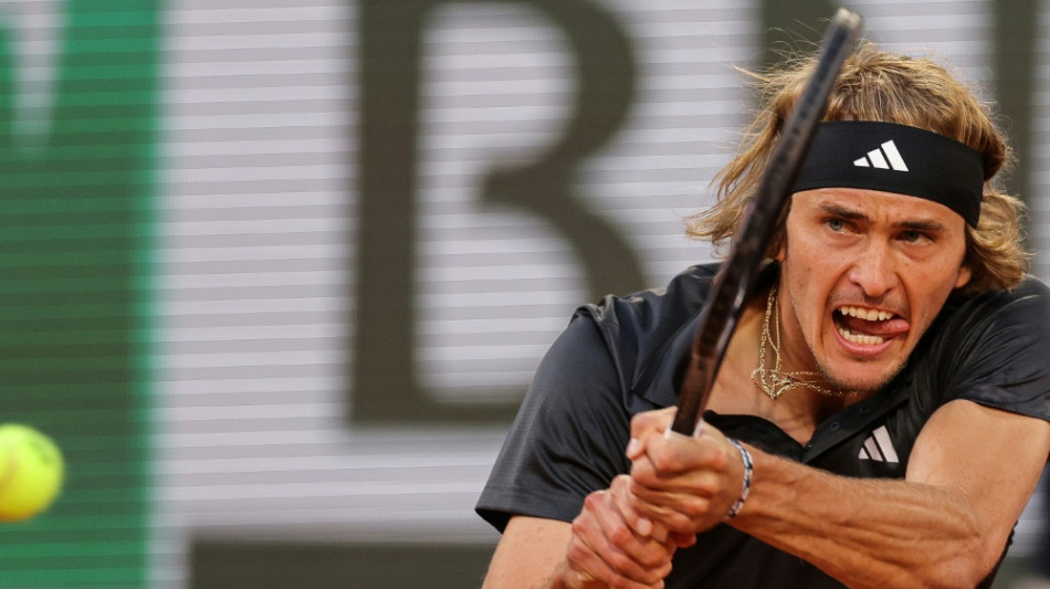 Paris: Zverev &uuml;berzeugend weiter - Altmaier scheitert