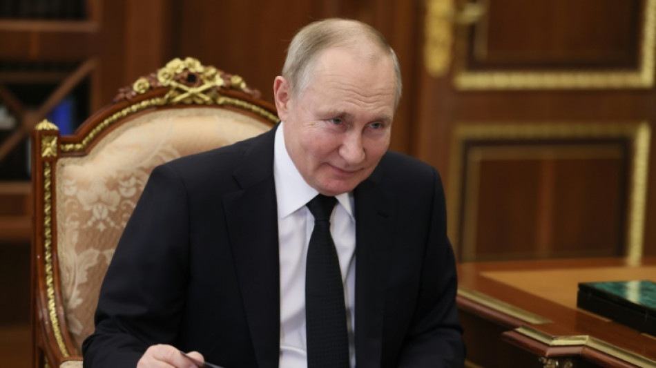 Poutine reconna&icirc;t un conflit "long" en Ukraine, relativise le recours &agrave; l'arme nucl&eacute;aire