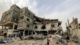 La Defensa Civil de Gaza reporta 23 muertos en un bombardeo israel&iacute; contra un bloque de viviendas