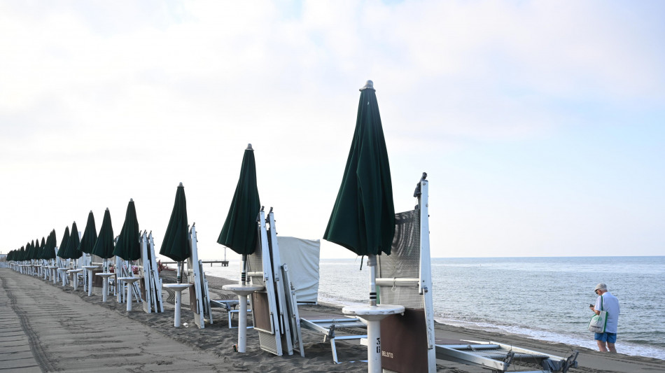 Balneari, salvi i circoli ma escluse le attivit&agrave; economiche