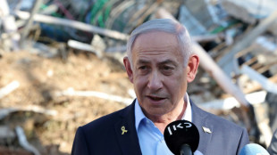 Tribunal israelense adia audi&ecirc;ncias de Netanyahu em julgamento por corrup&ccedil;&atilde;o