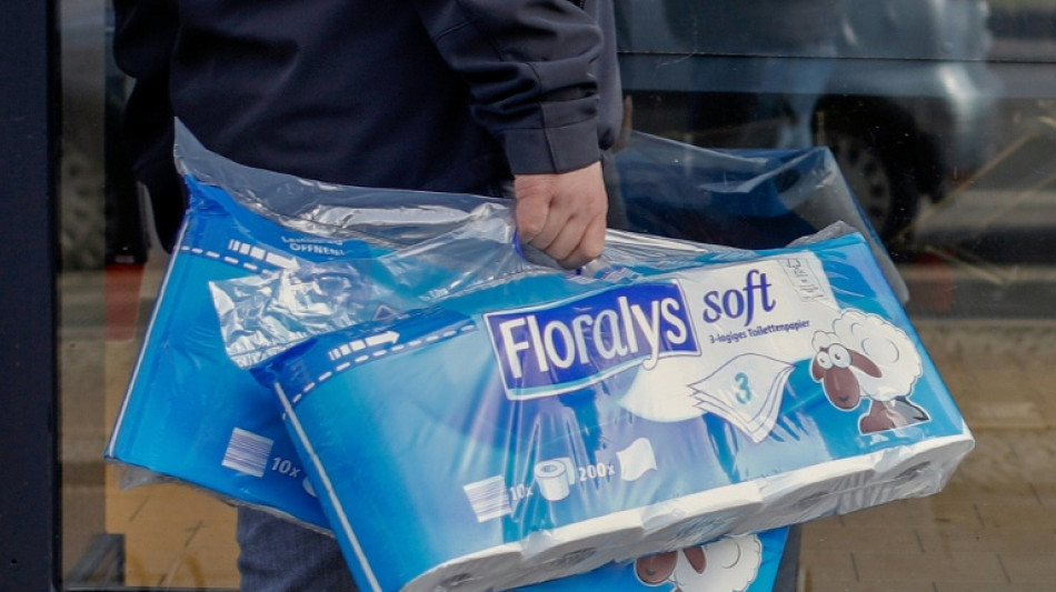 Toilettenreiniger im Test: G&uuml;nstige Produkte putzen am besten