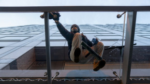 EEUU suma m&aacute;s puestos de trabajo de lo esperado en enero a pesar de ola de covid