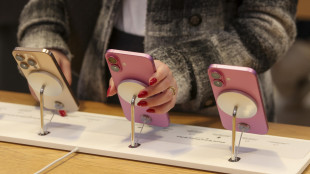 Cnn, i-Phone potrebbe costare 3.500 dollari se prodotto in Usa