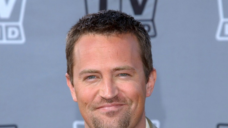 Elenco de 'Friends' est&aacute; 'totalmente devastado' pela morte de Matthew Perry