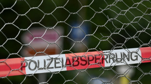 36-J&auml;hriger schie&szlig;t in Berlin aus fahrendem Auto auf drei M&auml;nner