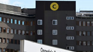 Berlusconi, en cuidados intensivos en Mil&aacute;n por un problema card&iacute;aco