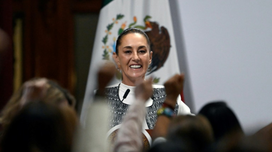 La presidenta de M&eacute;xico dice que le jaquearon un celular y una cuenta de correo