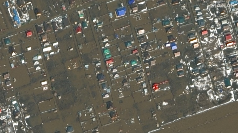 Russia says flood situation 'difficult' as more rivers burst