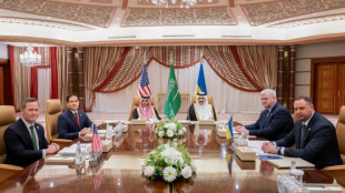 Ucr&acirc;nia e EUA iniciam conversa&ccedil;&otilde;es sobre cessar-fogo parcial com a R&uacute;ssia