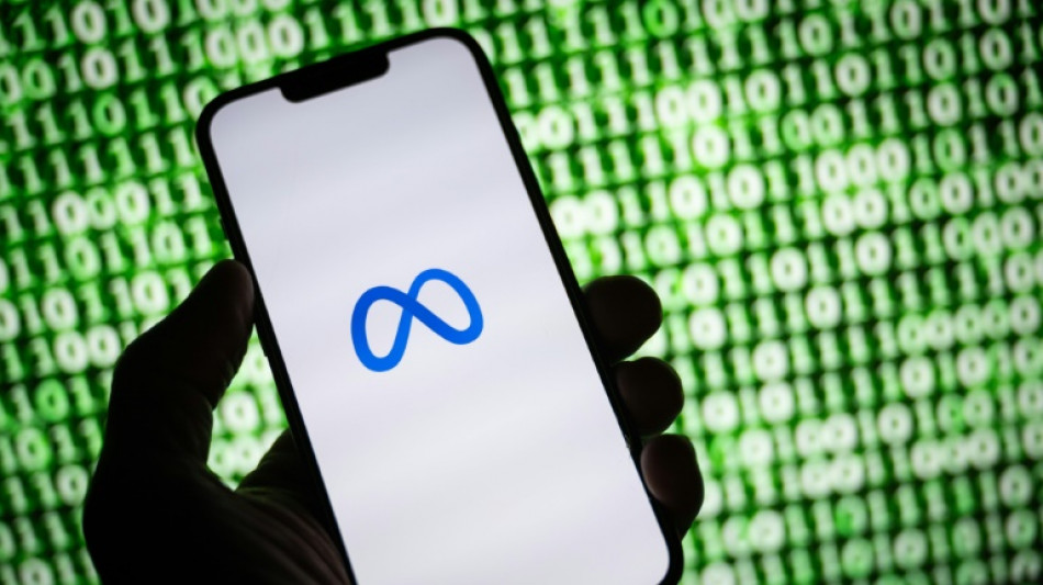 Pubs cibl&eacute;es sur Facebook et Instagram: l'UE serre la vis sur l'usage des donn&eacute;es