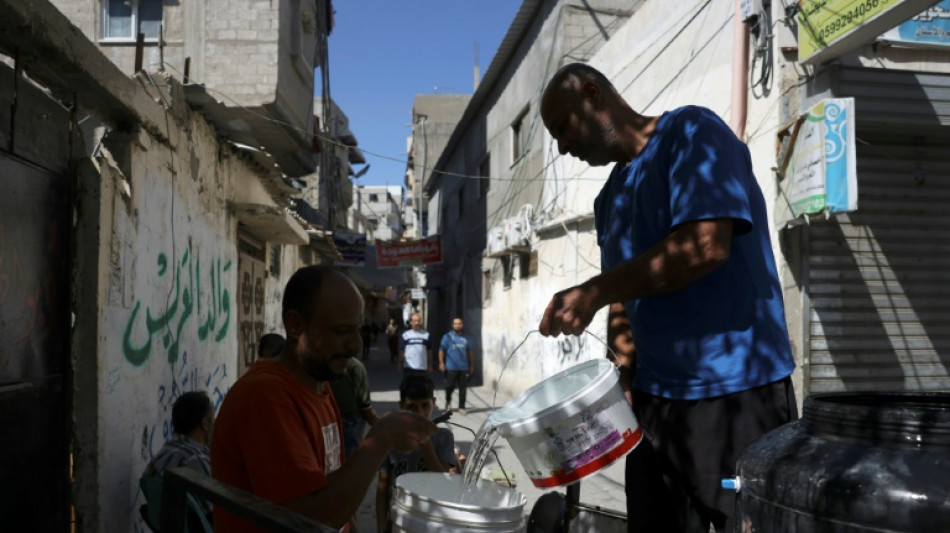 O dilema da falta d'&aacute;gua no sul de Gaza, 'ou toma banho ou bebe'