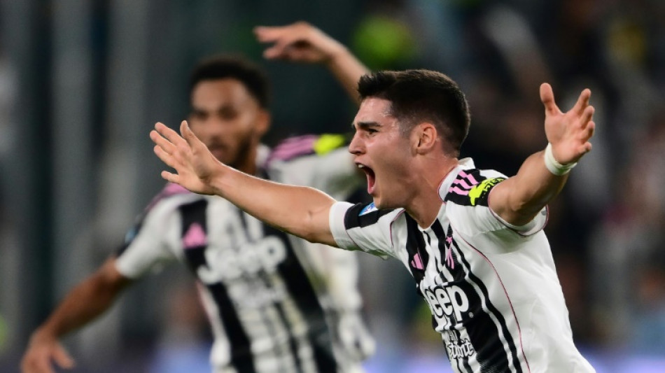 Juventus vence Inter em virada espetacular e se mant&eacute;m 100% no Italiano