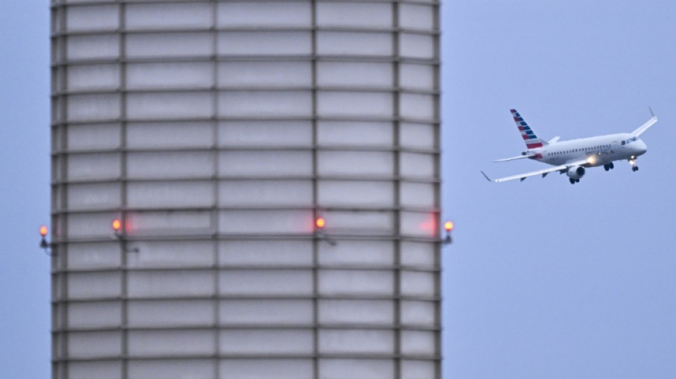 Embraer consigue ganancias en el tercer trimestre, pero acusa el impacto de los aranceles