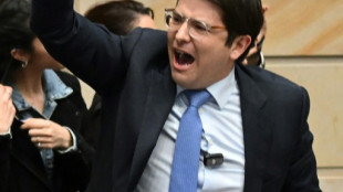 Miguel Uribe, órfão pelo narcotráfico e vítima da violência política na Colômbia