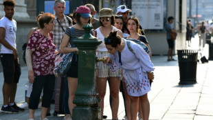 Bund will St&auml;dte und Gemeinden zum Aufstellen von Trinkbrunnen verpflichten