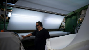 Espa&ntilde;a prorroga hasta fines de marzo las ayudas al desempleo temporal por el covid