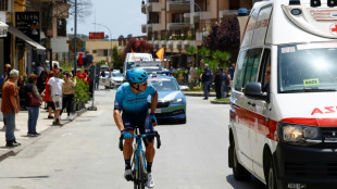Tour d'Italie: Miguel Angel Lopez abandonne au d&eacute;but de la 4e &eacute;tape