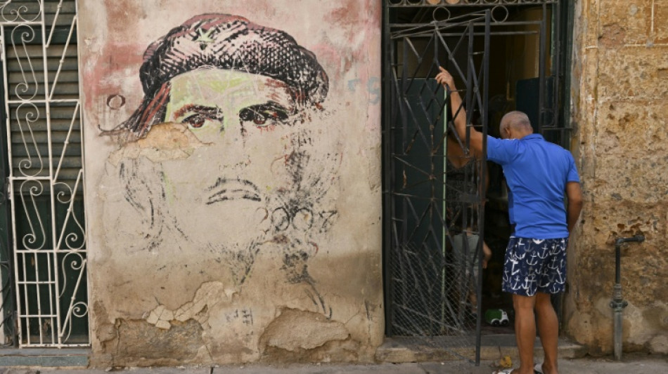 Trinta anos depois do 'per&iacute;odo especial', Cuba enfrenta outra crise