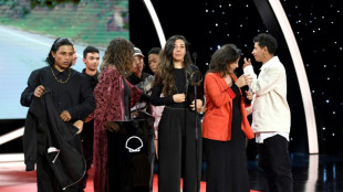 La pel&iacute;cula colombiana "Los reyes del mundo" triunfa en San Sebasti&aacute;n 