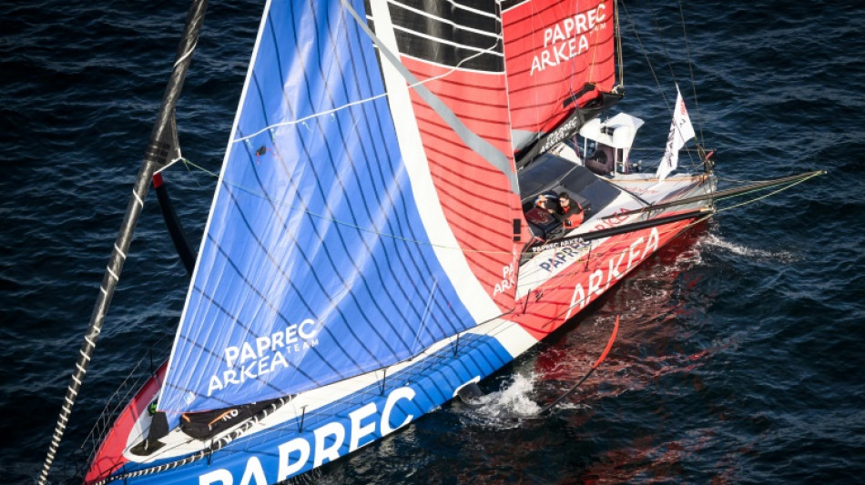 Vend&eacute;e Globe: Dalin reste au contact de Richomme &agrave; l'approche du cap Horn