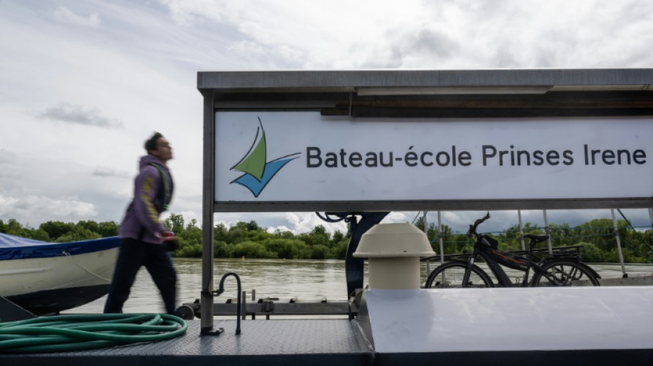 Piloter &agrave; 17 ans: le bac pro transport fluvial a le vent en poupe