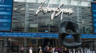 Borsa: l'Asia chiude contrastata in vista dei dati Usa