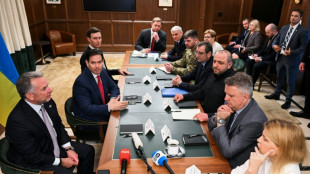 Rubio nennt Verhandlungen mit Ukraine "produktiv" - Russland fliegt weitere Angriffe