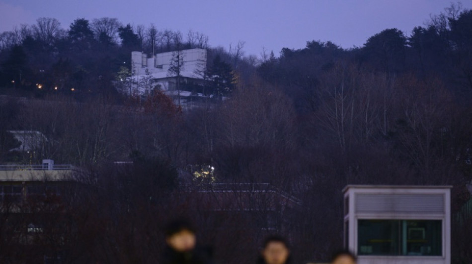 Cor&eacute;e du Sud: les enqu&ecirc;teurs attendent un nouveau mandat pour arr&ecirc;ter Yoon