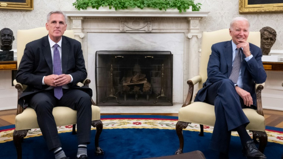 Biden prop&otilde;e plano para congelar gastos em meio a tensas negocia&ccedil;&otilde;es sobre d&iacute;vida