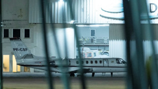 Cirurgia de Bolsonaro foi concluída com sucesso, anuncia Michelle