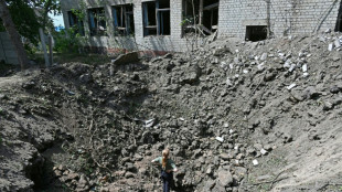 Kiev somme Croix-Rouge et ONU de s&eacute;curiser ses soldats prisonniers, Moscou serre le robinet du gaz