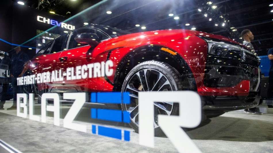 Etats-Unis: vers une gr&egrave;ve dans l'automobile, en plein salon de Detroit