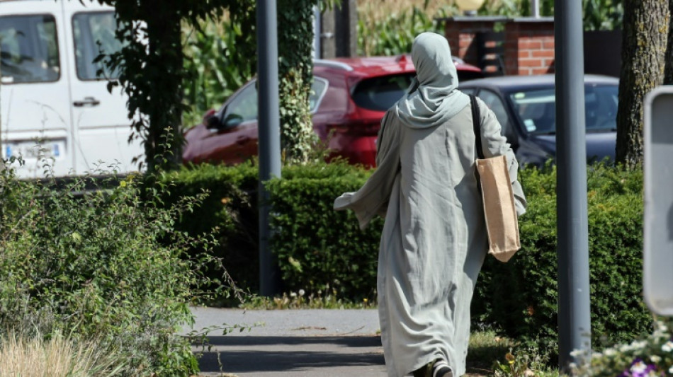 Interdiction de l'abaya &agrave; l'&eacute;cole: le Conseil d'Etat appel&eacute; &agrave; trancher