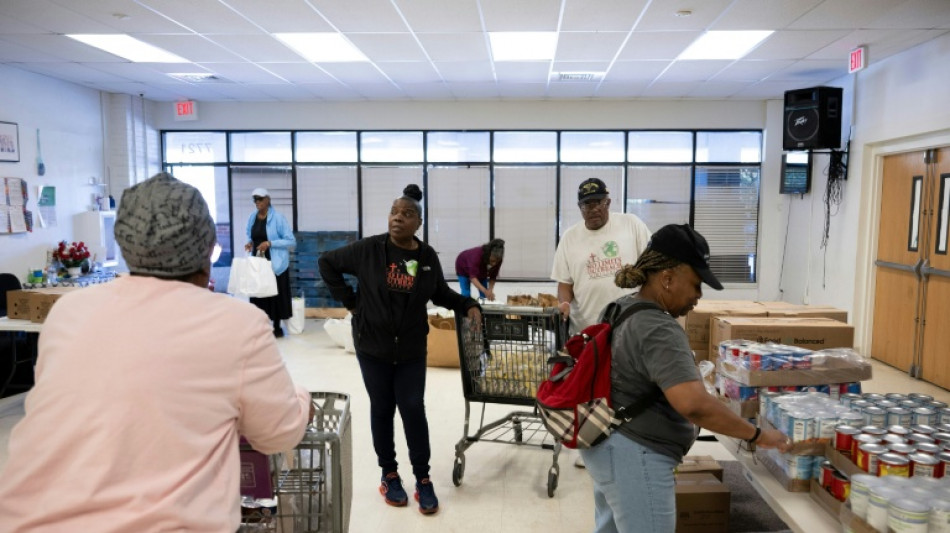 US households become increasingly strained in diverging economy