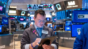 Wall Street ouvre en baisse pour la deuxi&egrave;me s&eacute;ance d'affil&eacute;e
