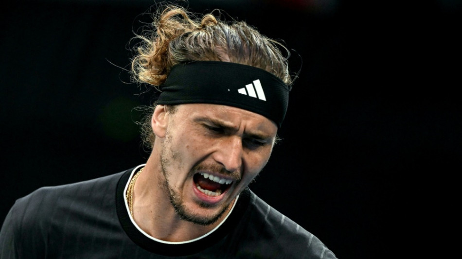 Zverev erk&auml;mpft sich Sieg gegen M&uuml;ller und steht in Runde drei 