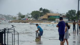 Hurac&aacute;n Hilary se fortalece a categor&iacute;a 2 en el Pac&iacute;fico mexicano