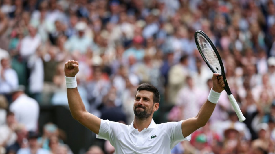 Wimbledon: Djokovic passe en mode diesel, jour de premières chez les dames