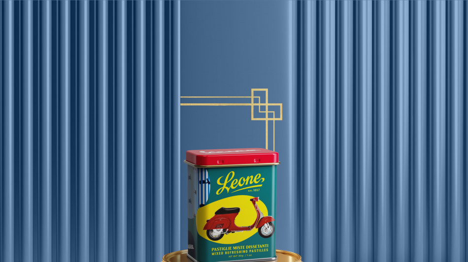 Le storiche pastiglie Leone 1857 nella collezione Vespa